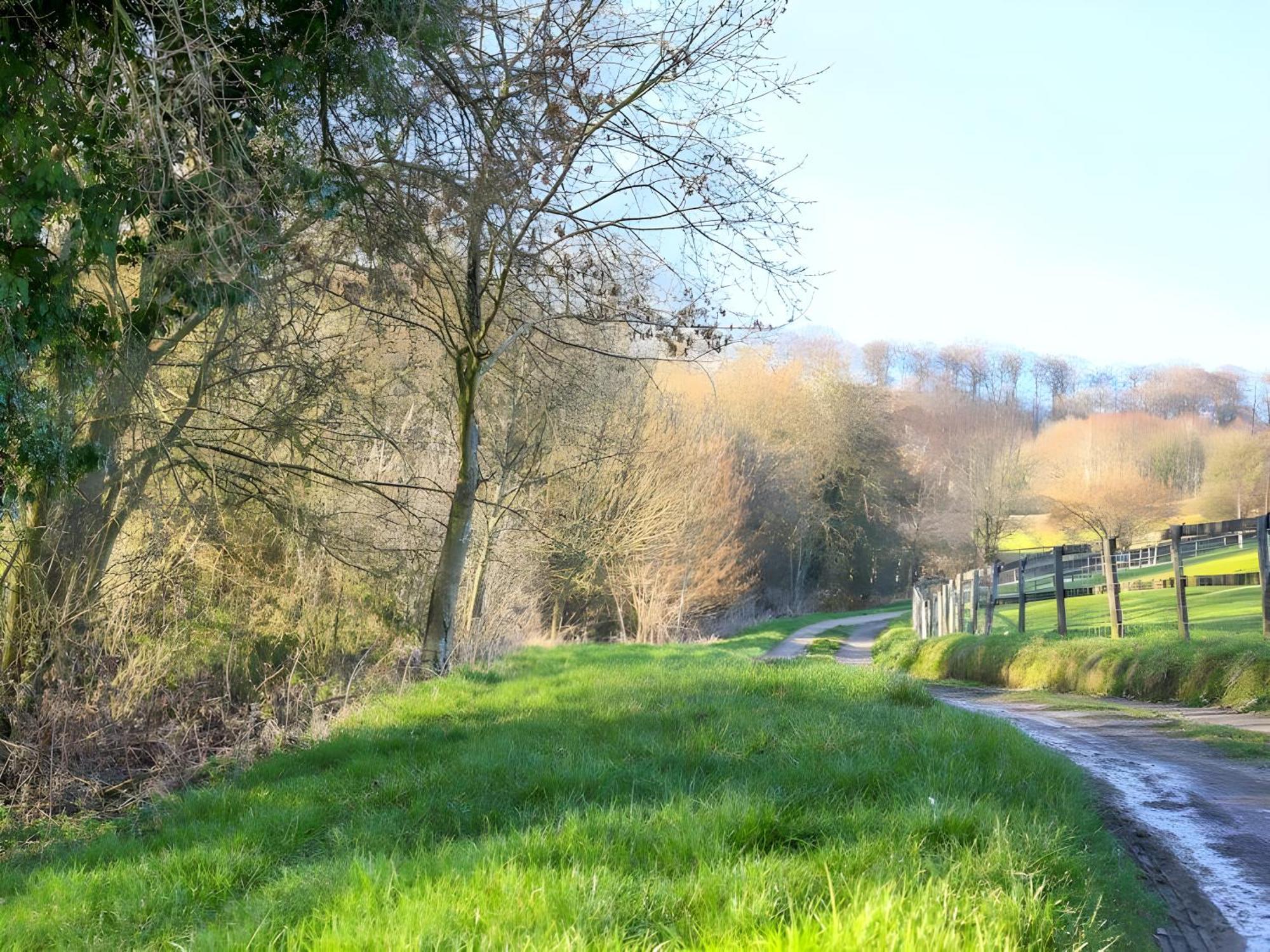 The Spring Slad Valley Cotswolds Painswick Buitenkant foto